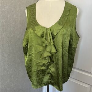 CATO Ruffled Green Blouse with Flowing Design Size 26/28W